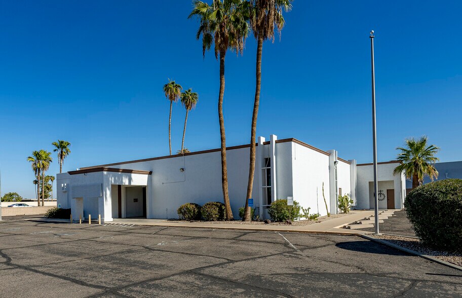 Primary Photo Of 12649 N 105th Ave, Sun City Medical For Lease