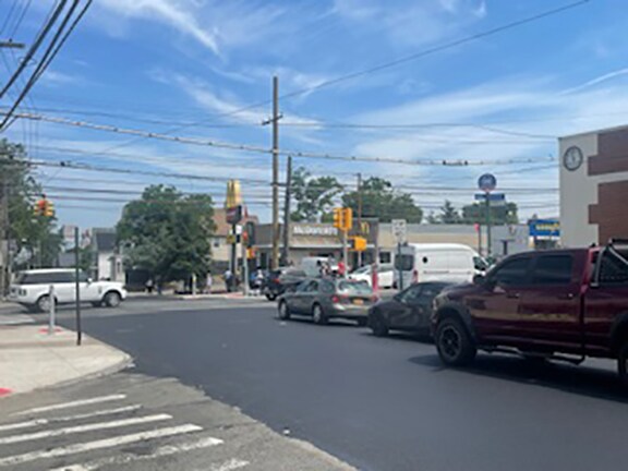 More Photos Of 515-519 Broadway, Staten Island Storefront Retail Residential For Lease
