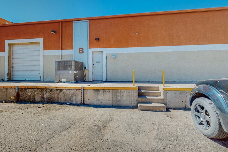 More Photos Of 1823 Commercial St NE, Albuquerque Warehouse For Sale