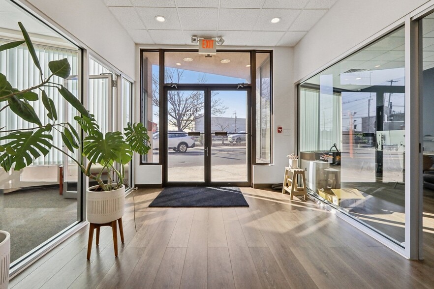 More Photos Of 7-9 Ridgefield, Ridgefield Park Flex For Lease