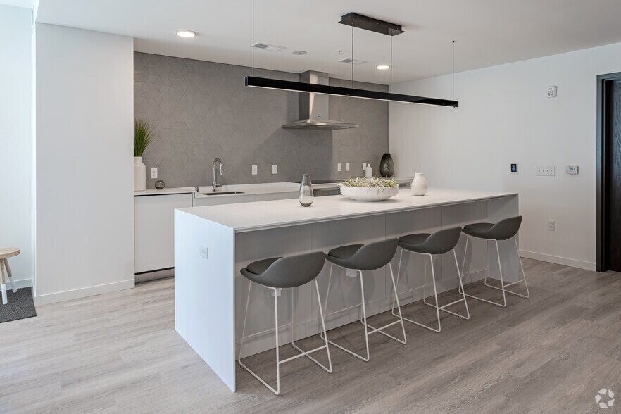 More Photos Of 120 2nd St N, Minneapolis Apartments For Sale