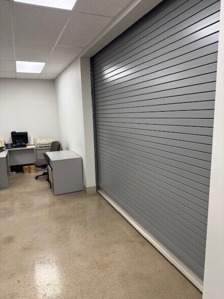 More Photos Of 7682 E 46th Pl, Tulsa Auto Dealership For Lease