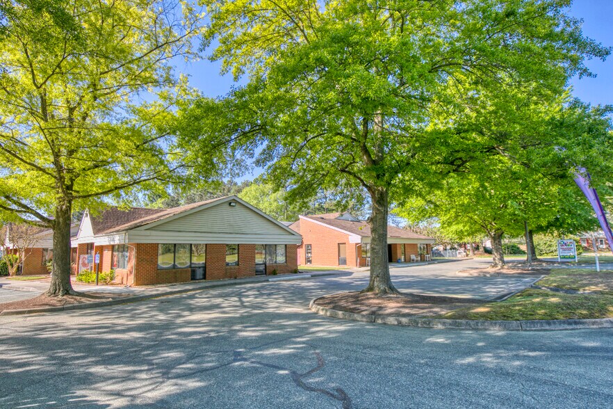 More Photos Of 151 Kristiansand Dr, Williamsburg Office For Lease