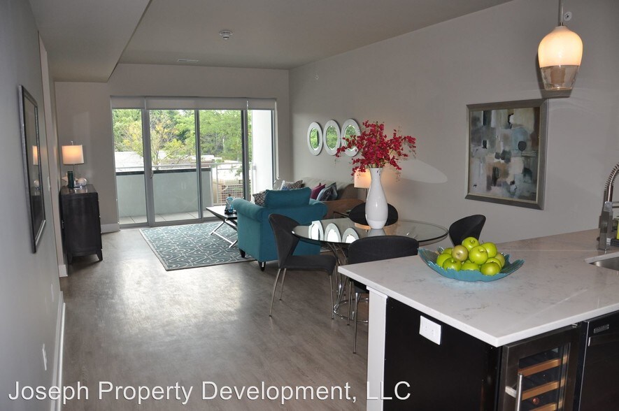 More Photos Of 4175 N Oakland Ave, Shorewood Multifamily For Sale