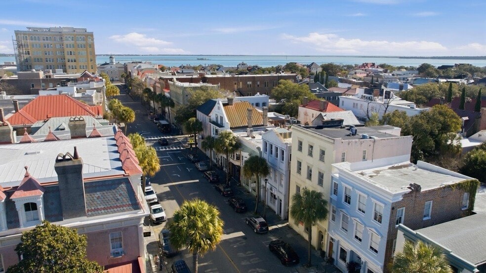 More Photos Of 61 Broad St, Charleston Office Residential For Lease