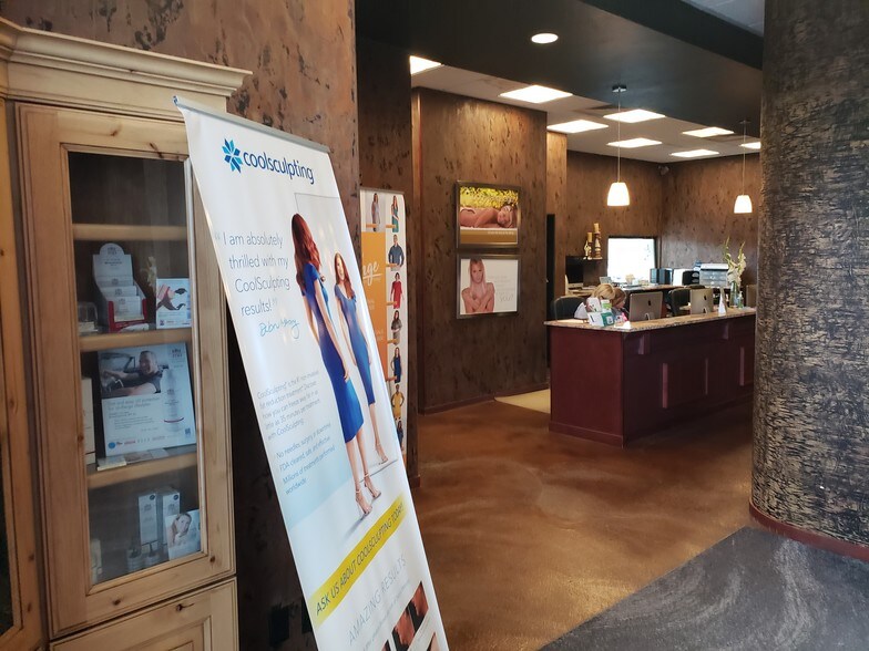 More Photos Of 7525 S Union Park Ave, Sandy Bank For Sale