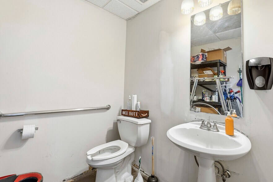 More Photos Of 3441 Highway 34 E, Newnan Unknown For Lease
