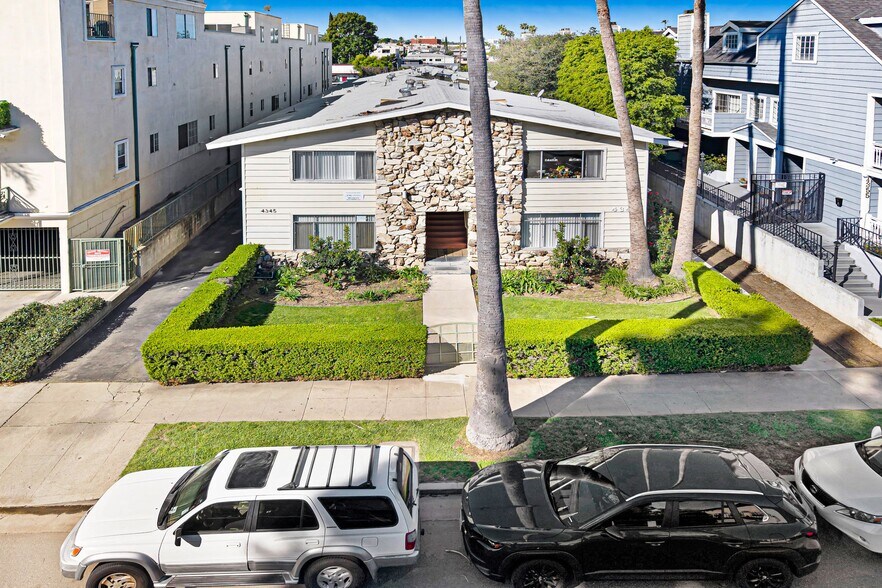 More Photos Of 4345 Ventura Canyon Ave, Sherman Oaks Apartments For Sale