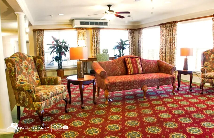 More Photos Of 1119 Pickpocket Plantation Dr, Beaufort Assisted Living For Sale
