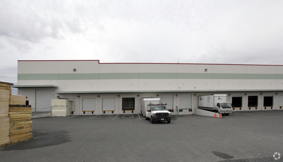 More Photos Of 16910 59th Ave NE, Arlington Warehouse For Lease