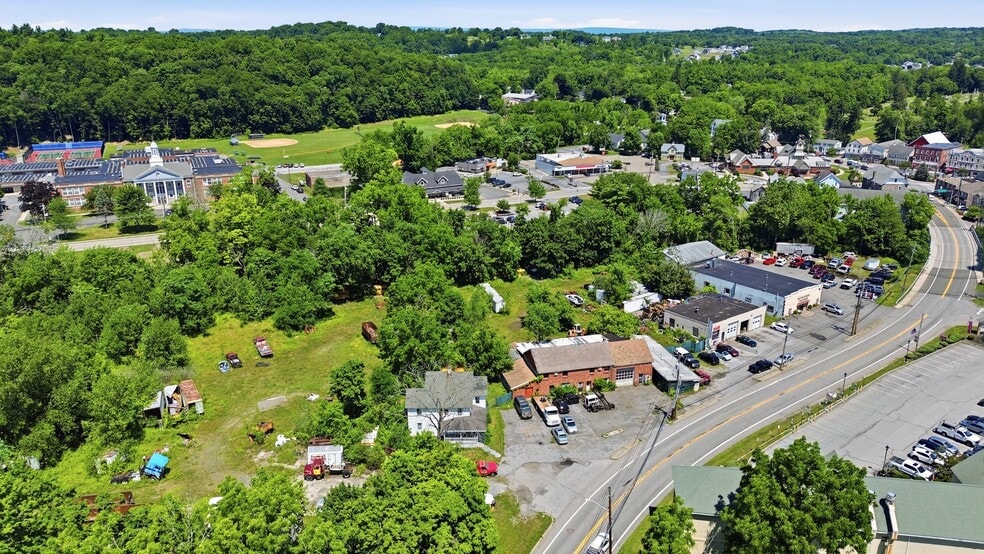 More Photos Of 12 South St, Washingtonville General Retail For Sale