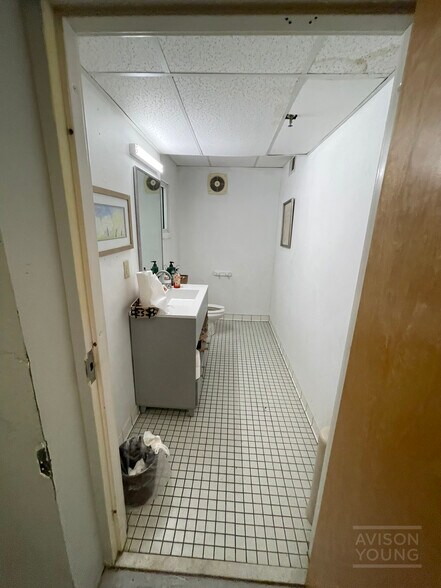 More Photos Of 300 Franklin St, Ocoee Office For Sale
