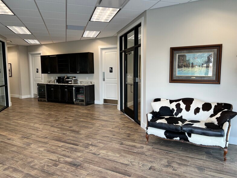 More Photos Of 603 FM 2093, Fredericksburg Warehouse For Lease