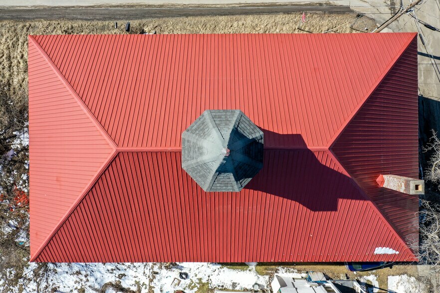 More Photos Of 100 County Highway 29A, Springfield Center Theater Concert Hall For Sale