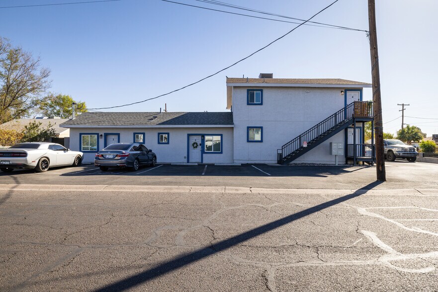 More Photos Of 2301 N 27th St, Phoenix Multifamily For Sale