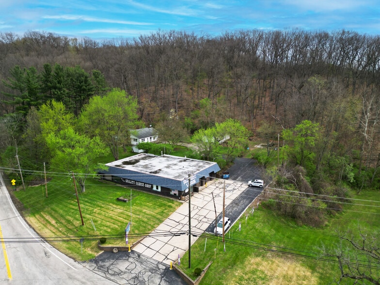 More Photos Of 1755 Akron Peninsula Rd, Akron Freestanding For Sale