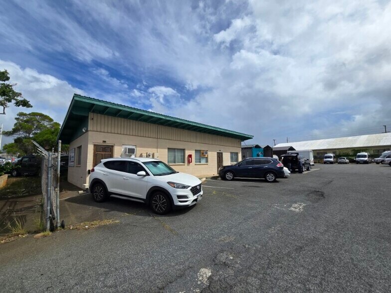 More Photos Of 4321 Lawehana St, Honolulu Land For Lease