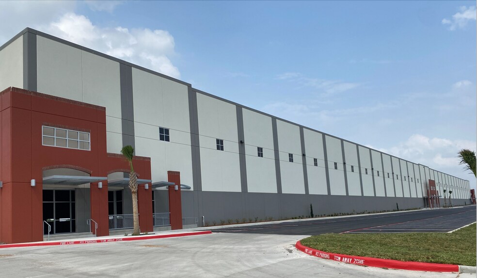 More Photos Of 1401 E Capote Central Ave, Pharr Warehouse For Lease