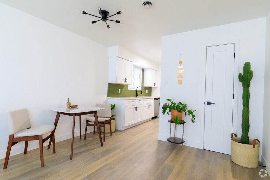 More Photos Of 3025 N 36th St, Phoenix Apartments For Sale