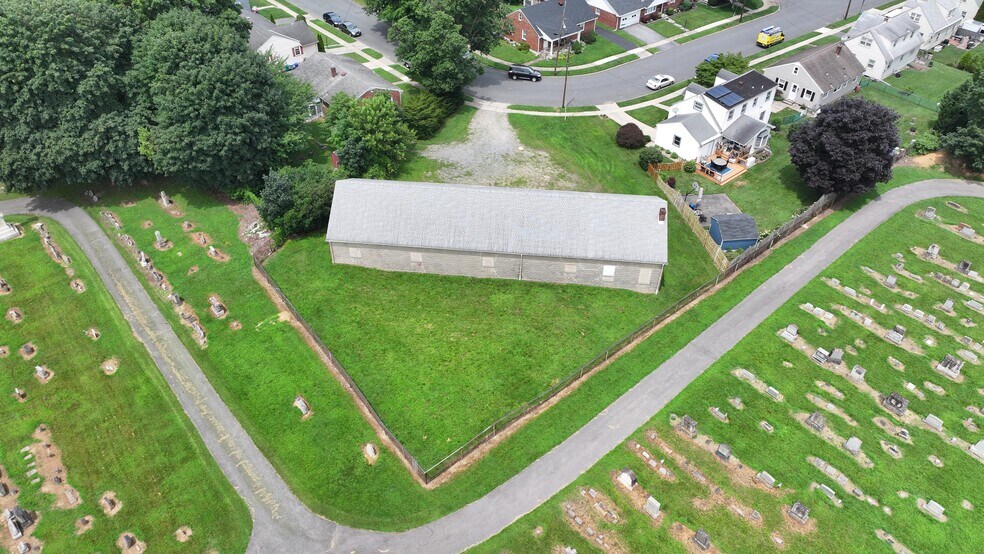 More Photos Of 98 Henderson St, Phillipsburg Warehouse For Sale