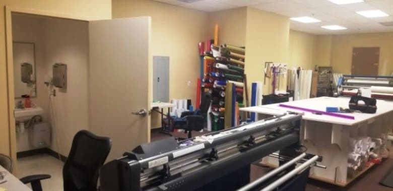 More Photos Of 11900 Livingston Rd, Manassas Warehouse For Sale