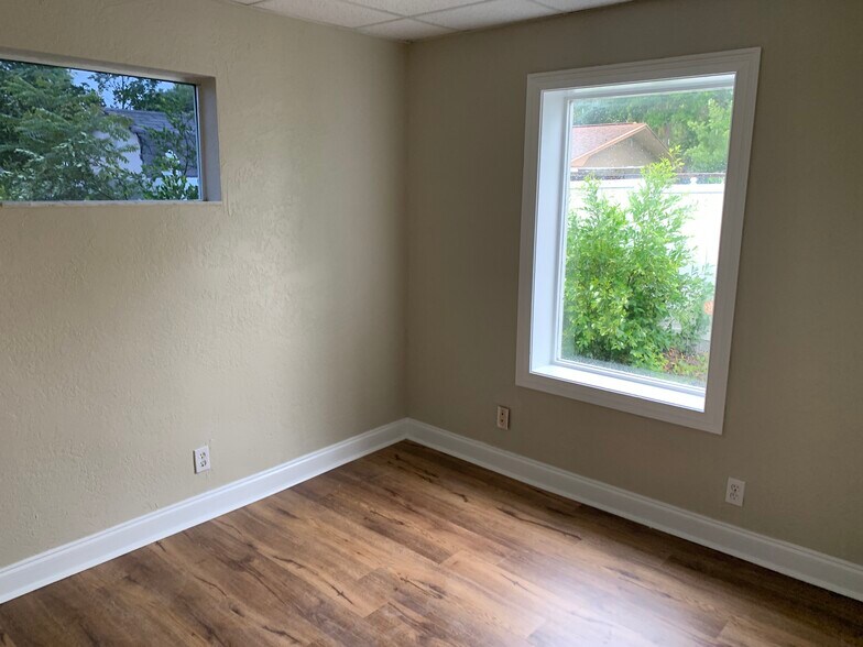 More Photos Of 11520 Oakhurst Rd, Largo Medical For Lease