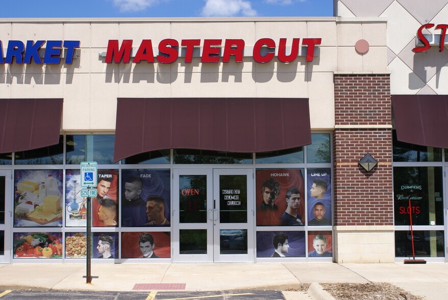 More Photos Of 5801 Columbia Pky, Rockford General Retail For Lease