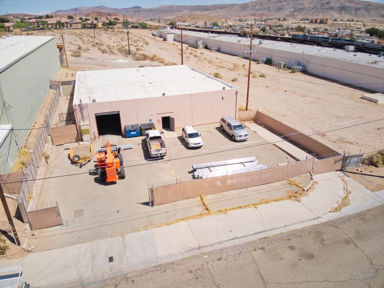 More Photos Of 200 Eastgate Rd, Barstow Warehouse For Sale