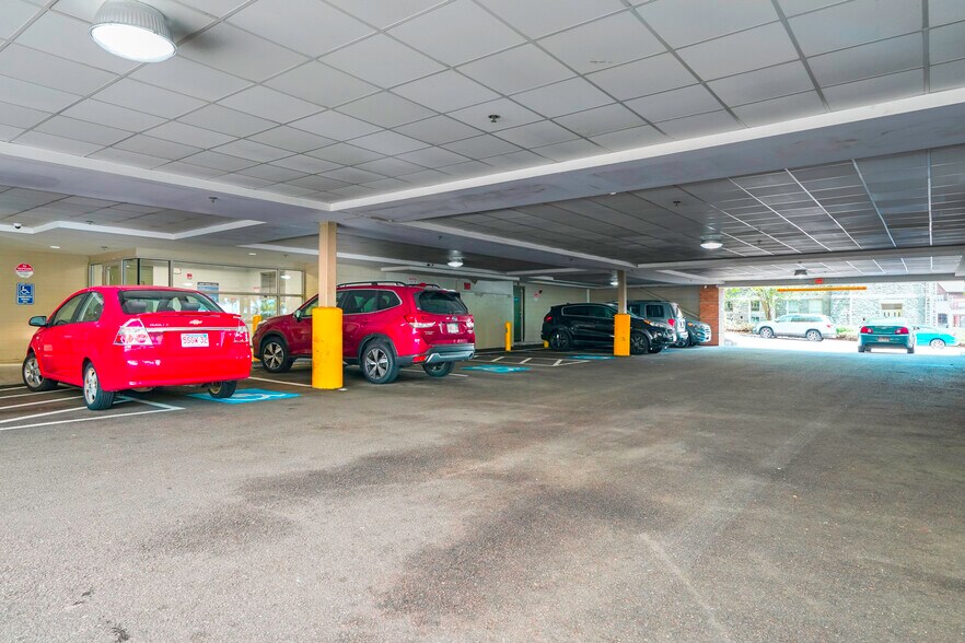 More Photos Of 91 Washington St, Taunton Medical For Lease