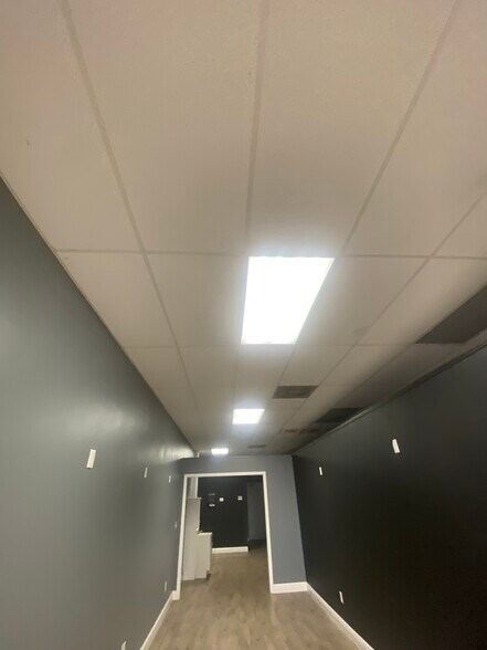 Primary Photo Of 4007-4025 Pontchartrain Dr, Slidell Storefront Retail Office For Lease