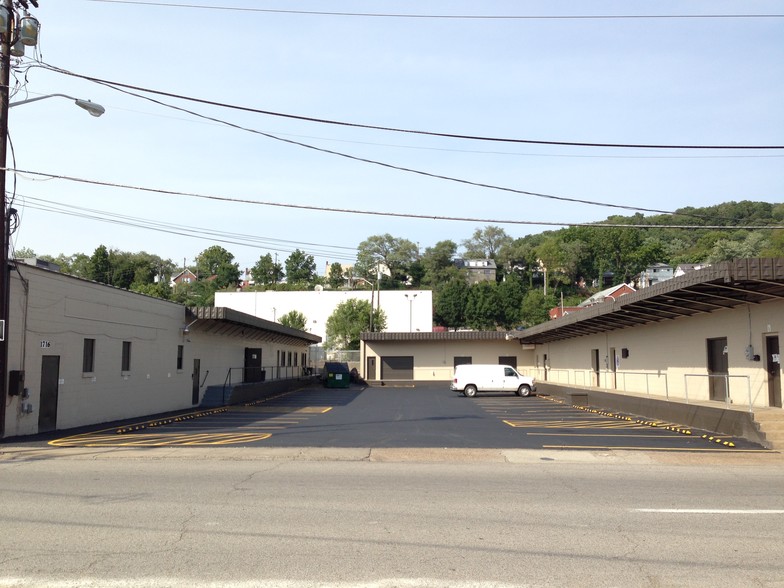 Primary Photo Of 1714 7th Ave, Charleston Warehouse For Lease