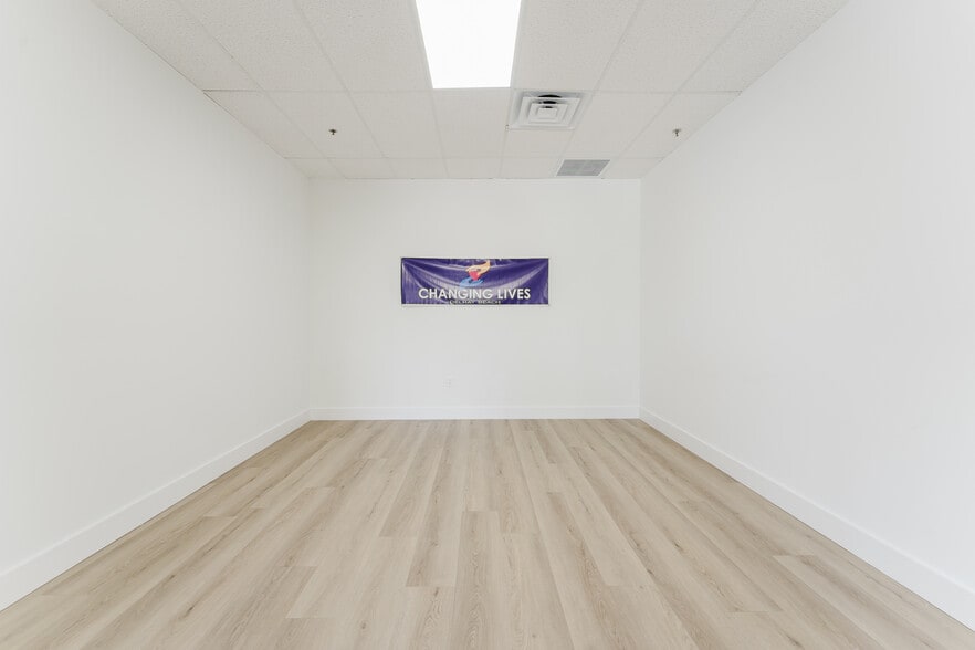 More Photos Of 15060 Jog Rd, Delray Beach Unknown For Lease