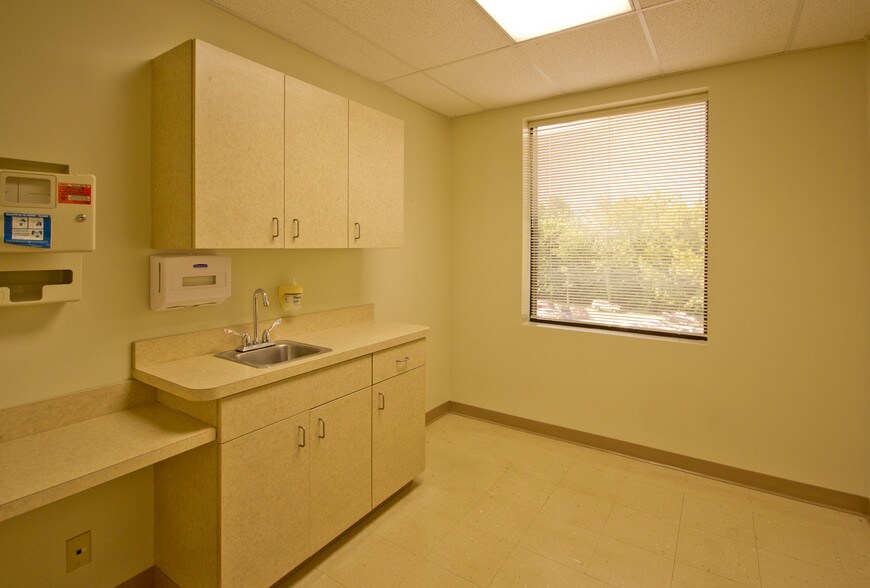 More Photos Of 77 Hospital Ave, North Adams Medical For Sale