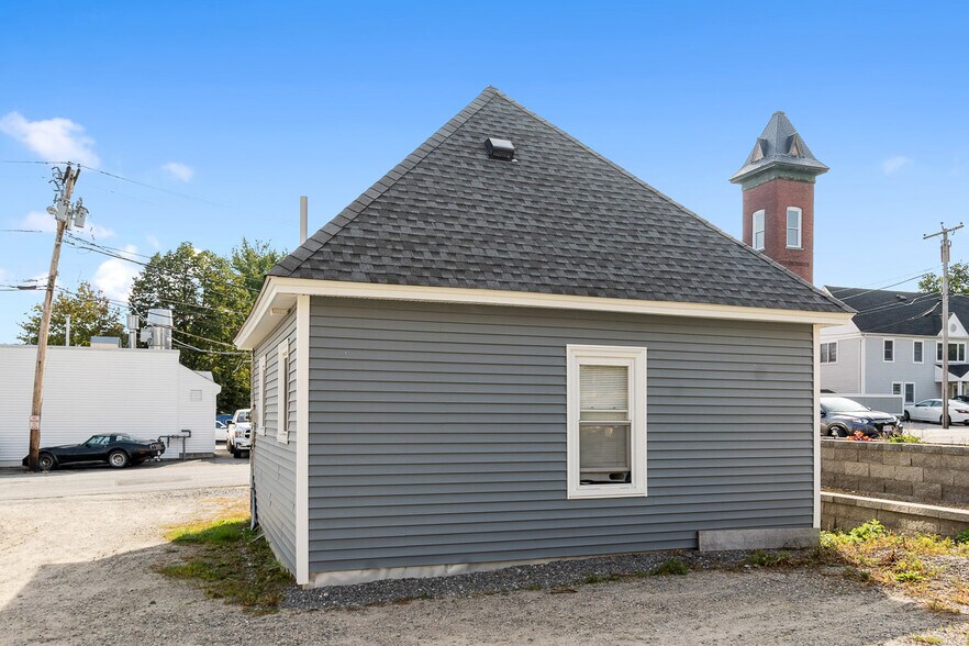 More Photos Of 1 Foster St, Pepperell Multifamily For Sale