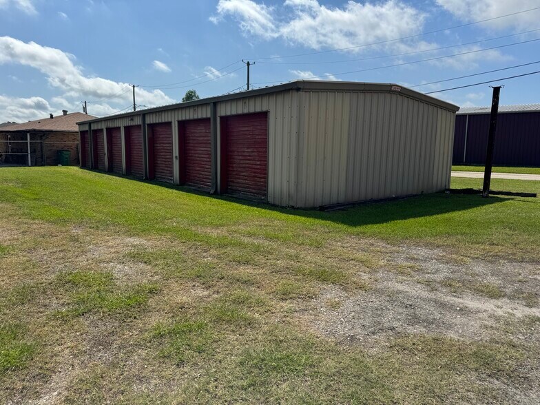 More Photos Of 1201 Green ave, Saint Bernard Warehouse For Sale