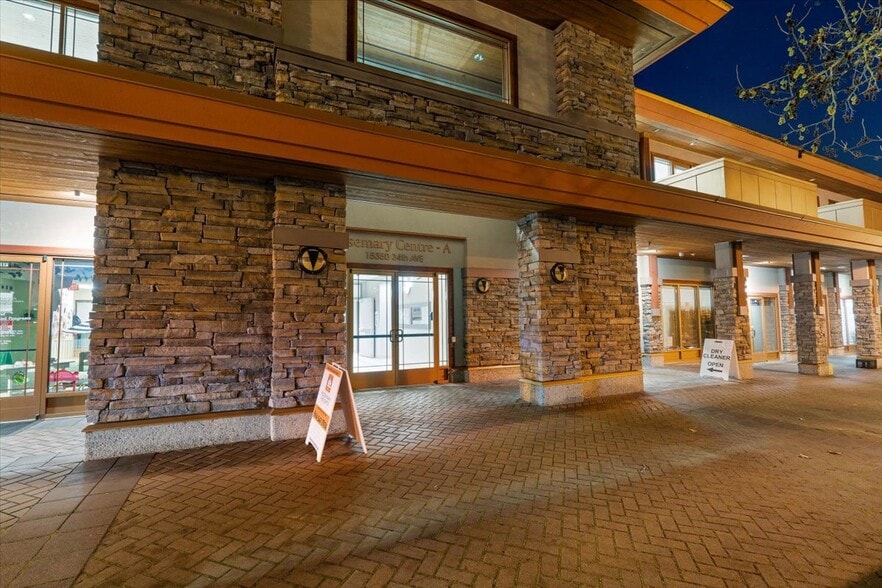 More Photos Of 3388 Rosemary Heights Cres, Surrey Storefront Retail Office For Lease