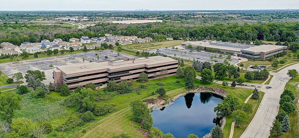 Primary Photo Of W126N7338 Flint Rd, Menomonee Falls Office For Lease