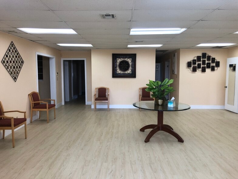Primary Photo Of 1100 N Ventura Rd, Oxnard Medical For Sale