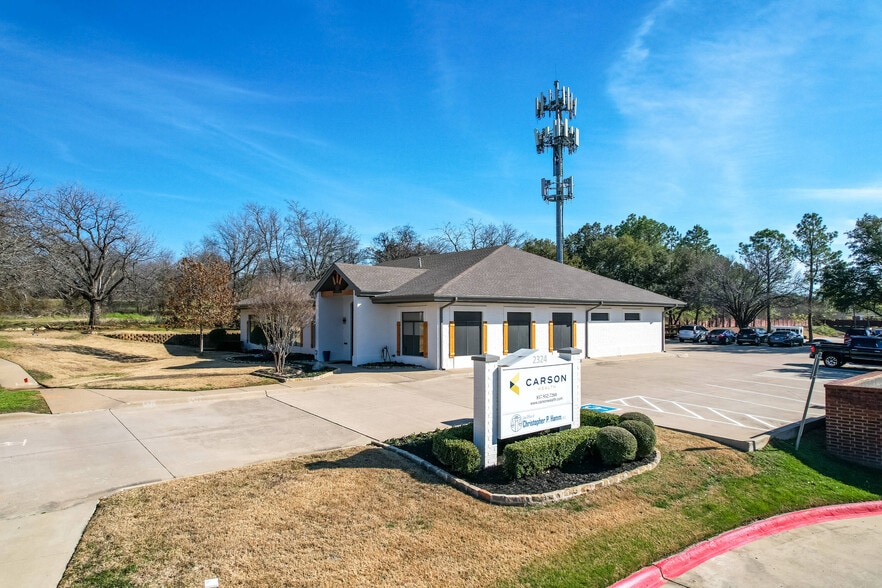 More Photos Of 2324 Cheek Sparger Rd, Bedford Office For Sale