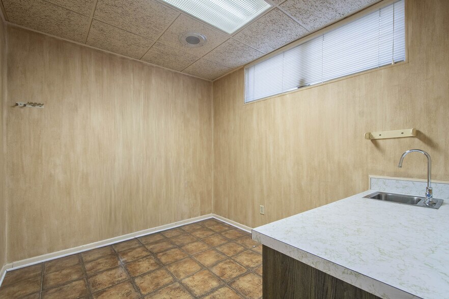 More Photos Of 3027 Aloma Ave, Winter Park Medical For Sale
