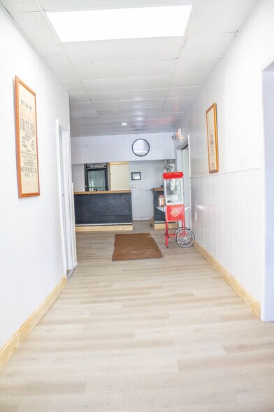 More Photos Of 2303 Mecklenburg Rd, Ithaca Sports And Entertainment For Sale