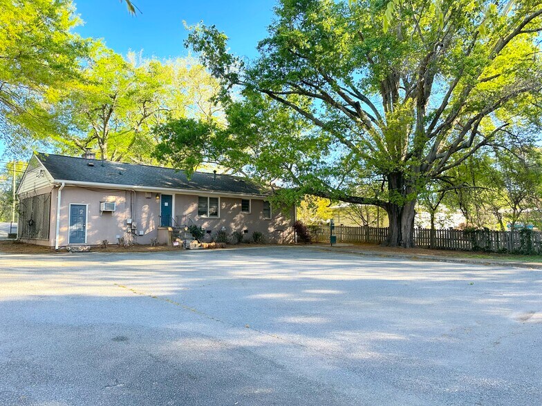 More Photos Of 513 Gaines School Rd, Athens Office Residential For Sale