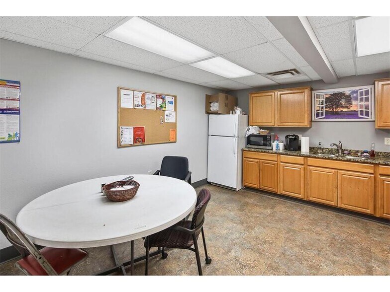 More Photos Of 2629 Clearwater Rd, Saint Cloud Warehouse For Sale