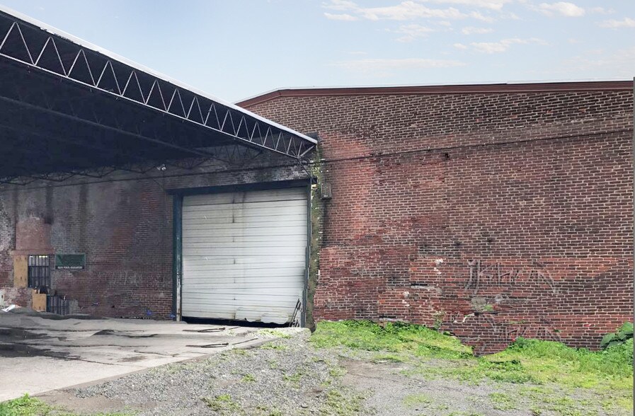 More Photos Of 5200 Unruh Ave, Philadelphia Manufacturing For Lease