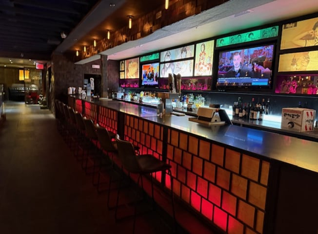 More Photos Of 28 Us Highway 1, New Brunswick General Retail For Lease