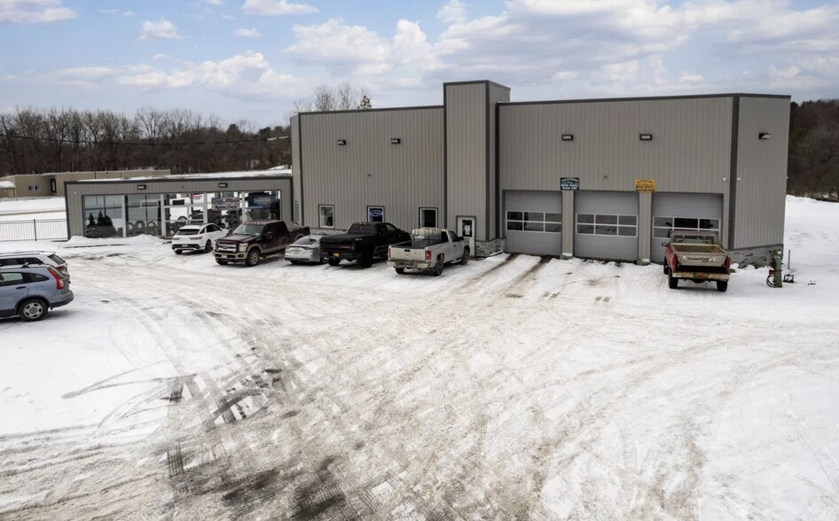 More Photos Of 511 N Perry St, Johnstown General Retail For Sale