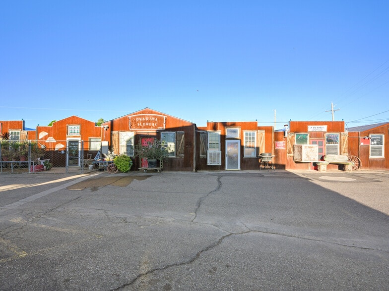 More Photos Of 2889 C Rd, Grand Junction Specialty For Sale