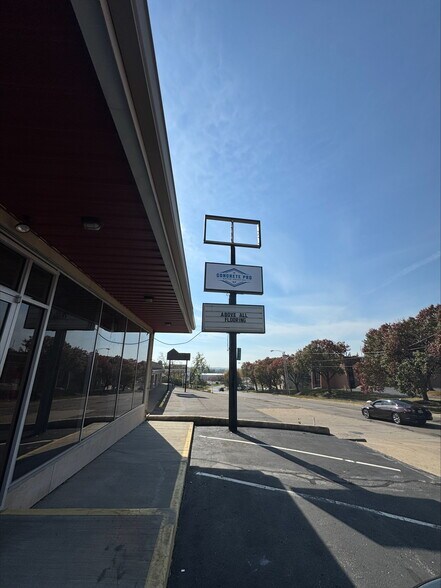 More Photos Of 3030 Kettering Blvd, Moraine General Retail For Sale