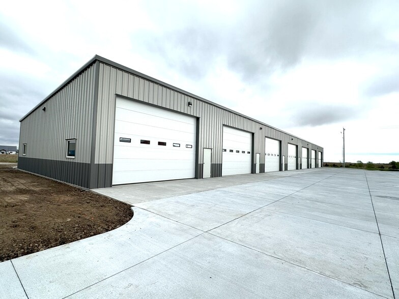 More Photos Of 3406 Utecht Ave, Hastings Warehouse For Sale