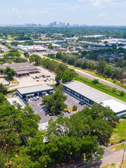 More Photos Of 2815 E Henry Ave, Tampa Unknown For Lease